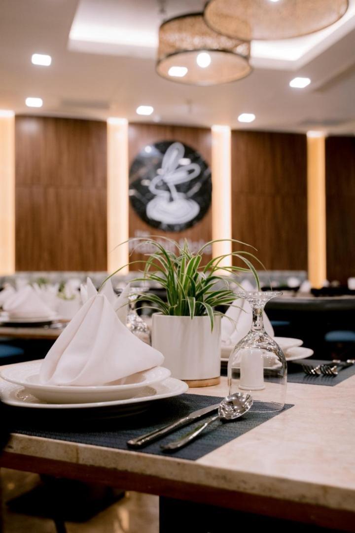 Goldberry Suites And Hotel Себу Экстерьер фото